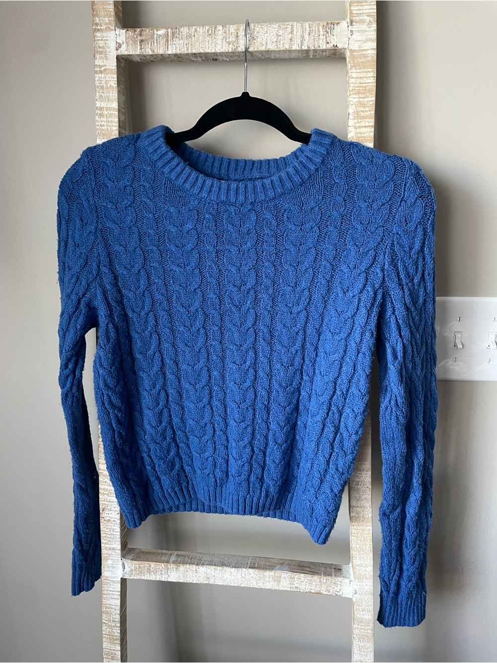 American Eagle Outfitters Cable Knit Crewneck Sweater - Blue